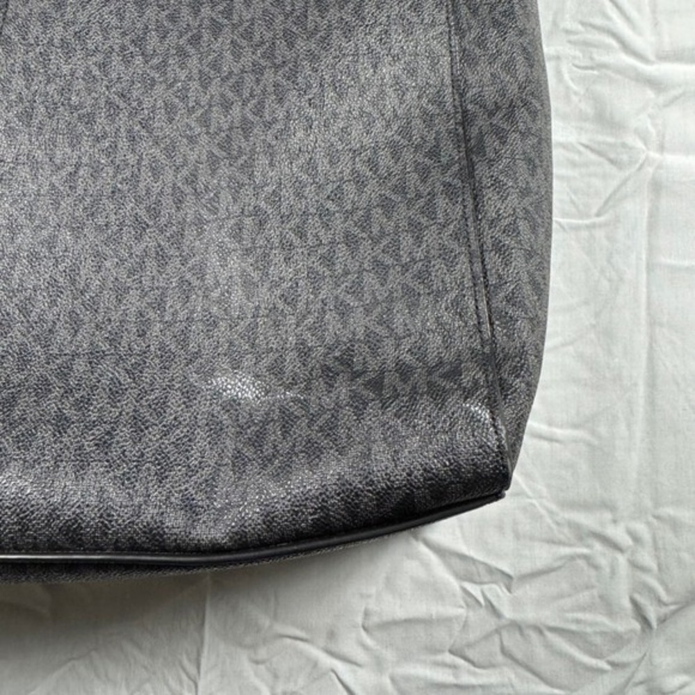 Michael Kors Signature Monogram Tote Bag Black Leather Shoulder Bag - Picture 2 of 10